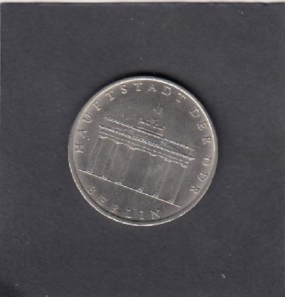 Beschrijving: 5 Mark BRANDENBURG GATE